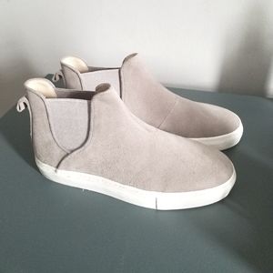 Zara ankle high sneakers.